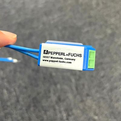 Beli Pepperl Fuchs F-NR3-Ex1- NAMUR Resistor Network ± 0,5% Keakuratan untuk Otomasi Industri online manufacture